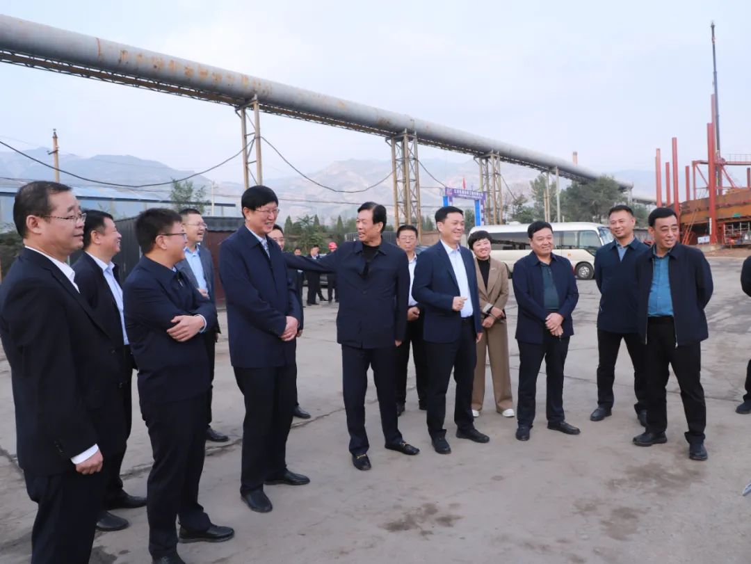河津市委副书记、市长王云一行来宏达集团调研