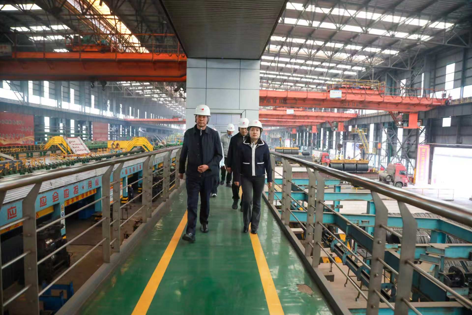 市委统战部  市工商联深入宏达集团进行调研